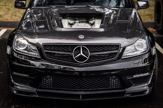 AeroLuxe Mercedes Benz 12-14 W204 C63 AMG Spec-V Carbon Fiber Front Lip