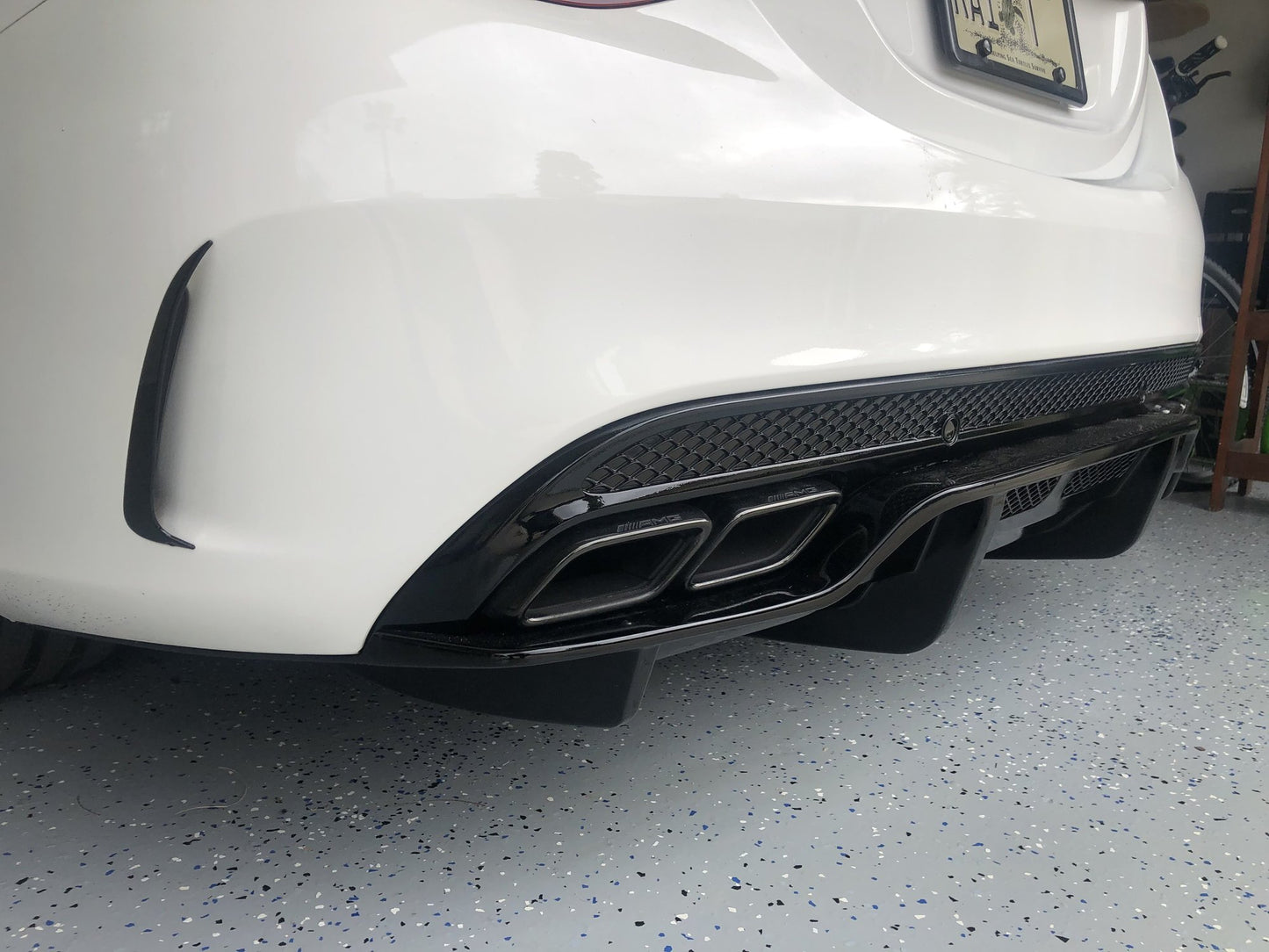 AeroLuxe Mercedes Benz 15-21 W205 C63 AMG Sedan Spec-GTP Carbon Fiber Rear Diffuser