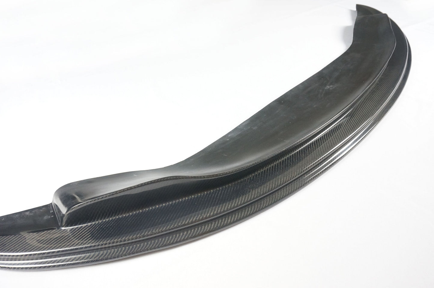 AeroLuxe BMW E9X M3 Spec-GTS Carbon Fiber Front Lip