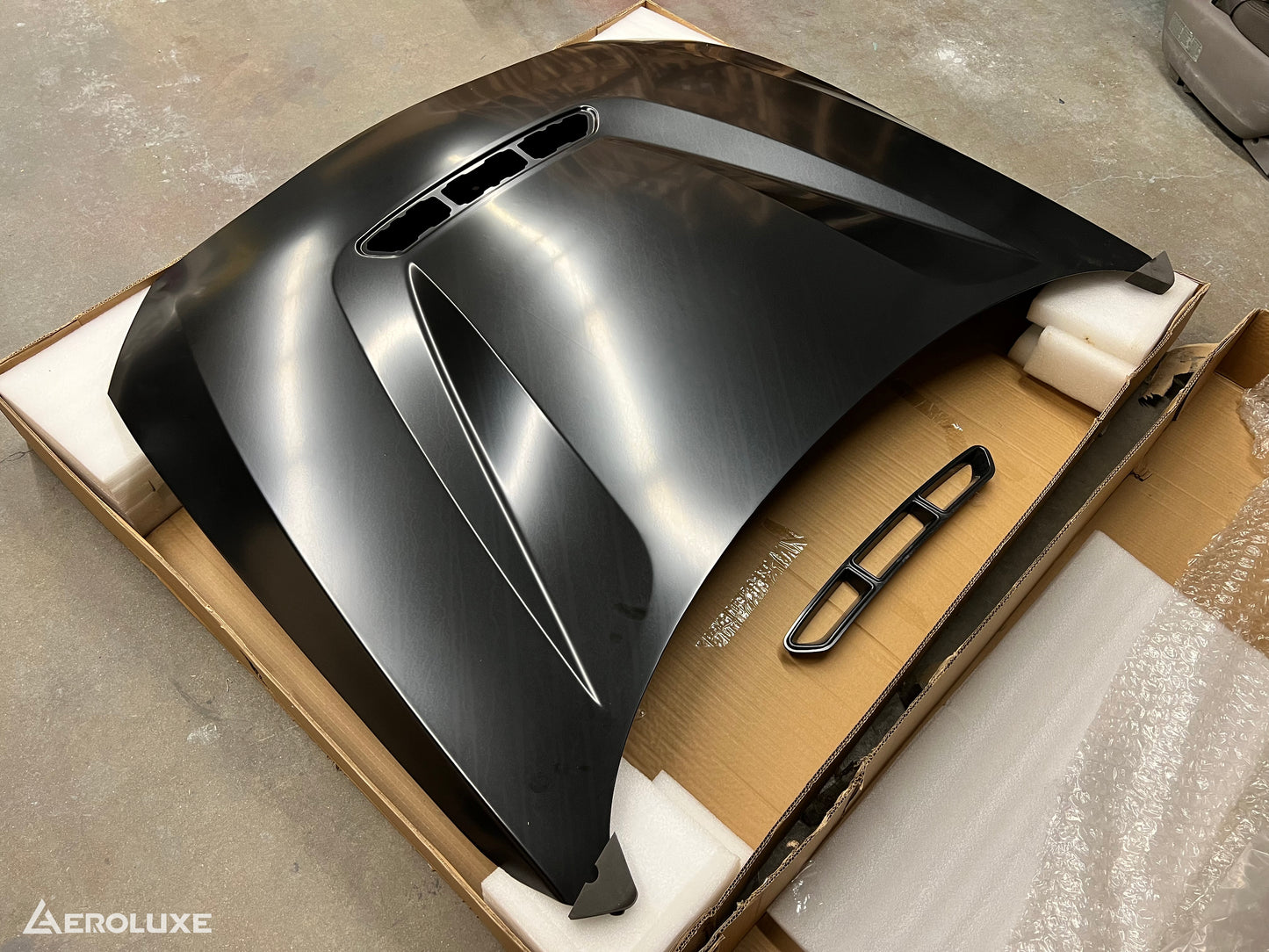 AeroLuxe BMW F22 F87 Spec-CS Aluminum Hood