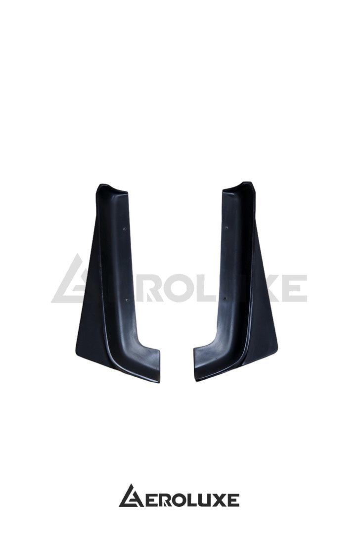 AeroLuxe R34 Spec-HM FRP Rear Spats